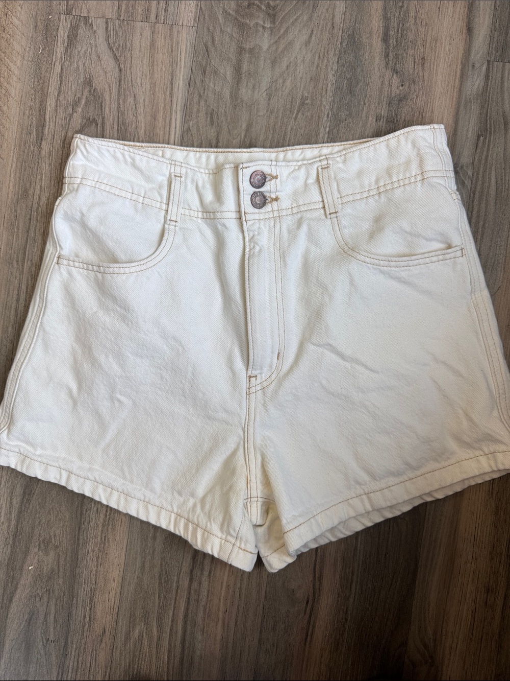 High-Rise White Women's Denim Shorts with Double-Button Waist
